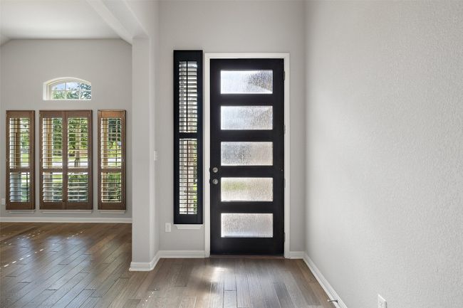 110 N Sage Holw, House other with 3 bedrooms, 2 bathrooms and 5 parking in Dripping Springs TX | Image 5