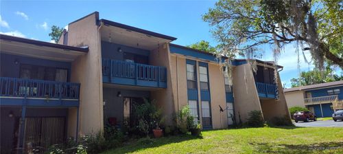 f46-2811 Archer Rd, GAINESVILLE, FL, 32608-1826 | Card Image