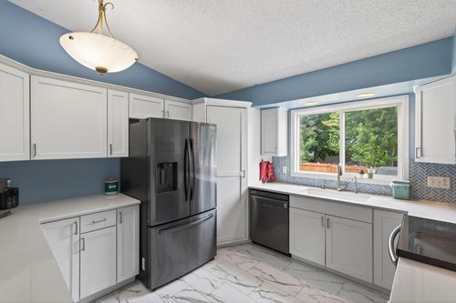 8522 Darnel Rd, Eden Prairie, MN, 55347-1905 | Card Image