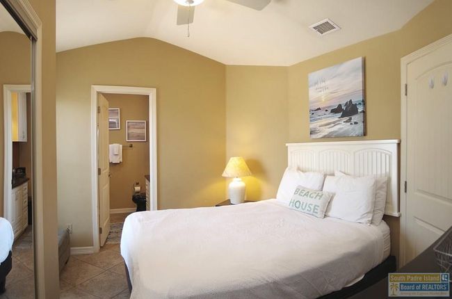 502 W Clam Cir, House other with 2 bedrooms, 3 bathrooms and null parking in Port Isabel TX | Image 22