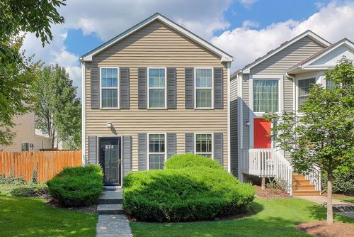 675 Serendipity Dr, Aurora, IL, 60504-4389 | Card Image