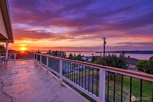 873 Rocky Point Dr, Camano Island, WA, 98282-7311 | Card Image