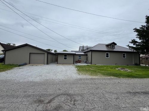 331 E 8th St, Rushville, IN, 46173-1403 | Card Image