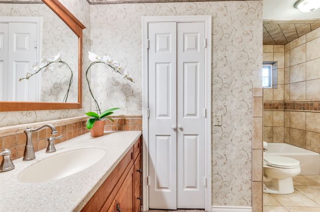 3005 Cortez Ct E, House other with 3 bedrooms, 3 bathrooms and null parking in Irving TX | Image 20