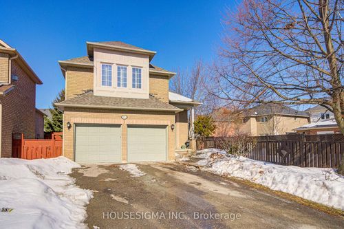 73 Brinkley Dr, Brampton, ON, L7A1G3 | Card Image