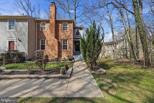 10097 Chestnut Wood Ln, BURKE, VA, 22015-2702 | Card Image