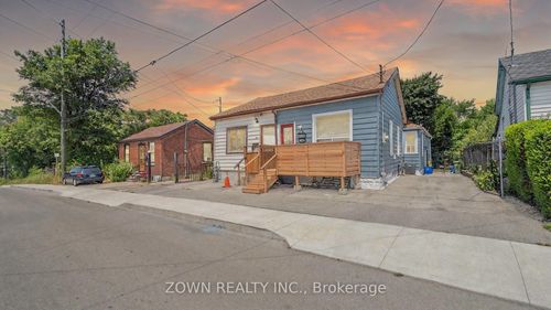 64 Sheaffe St, Hamilton, ON, L8R2E9 | Card Image