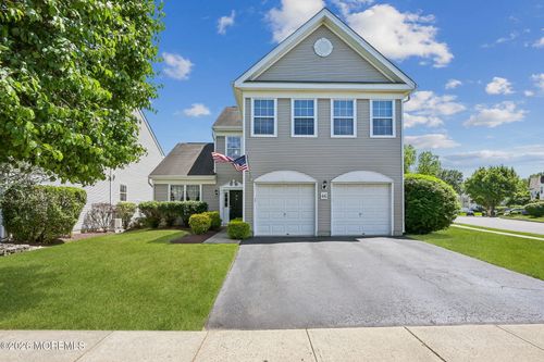 46 Baltusrol Dr, Manalapan, NJ, 07726-9325 | Card Image