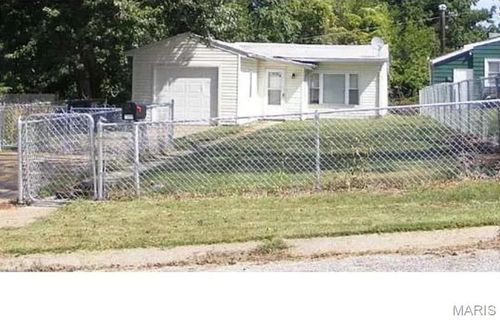 7307 Albright Ave, Saint Louis, MO, 63136-1228 | Card Image