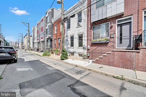 2620 Collins St, PHILADELPHIA, PA, 19125-1408 | Card Image