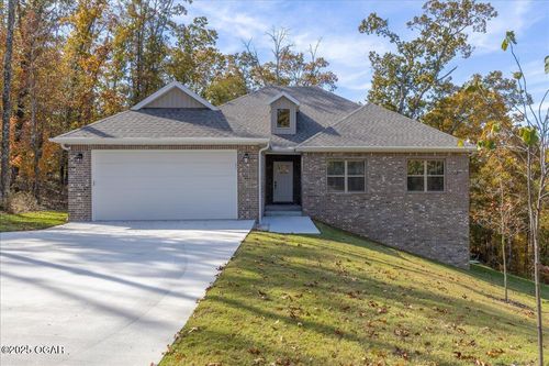 1 Insh Cir, Bella Vista, AR, 72715-4036 | Card Image