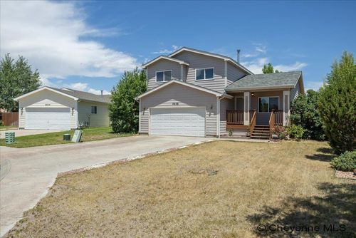 4608 Saddleback Dr, Cheyenne, WY, 82001-6455 | Card Image