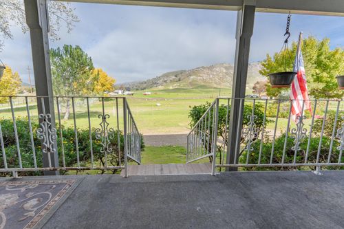 32267 Avenue 176, Springville, CA, 93265 | Card Image