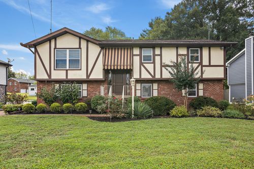 4389 Baton Rouge Dr, Hermitage, TN, 37076-2329 | Card Image