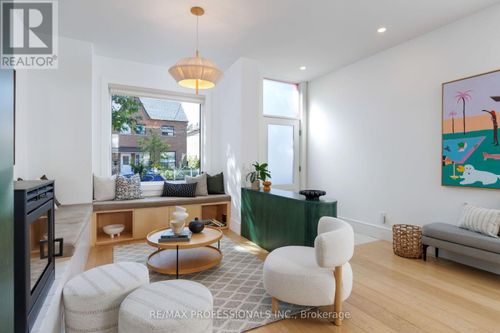 69 Sheridan Avenue, Toronto (Little Portugal), ON, M6K2G8 | Card Image