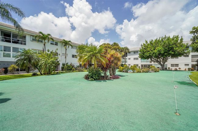 Putting Golf Area | Image 20