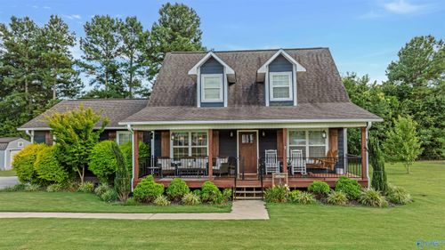 157 Deer St, Rainsville, AL, 35986-5082 | Card Image