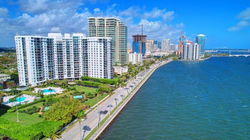 apt-203-1701 S Flagler Dr, West Palm Beach, FL, 33401-7340 | Card Image
