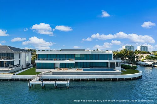 11400 N Bayshore Dr, North Miami, FL, 33181-3214 | Card Image