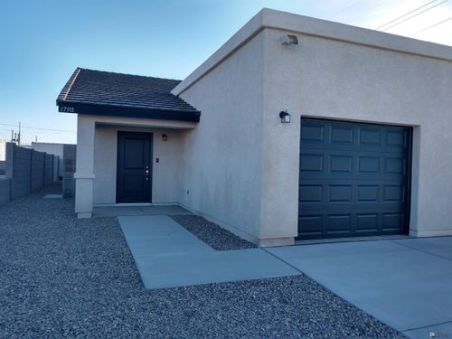 179 W 12th St, Yuma, AZ, 85364-3802 | Card Image