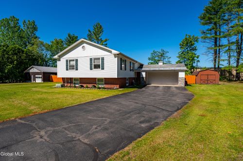 10 Merritt Rd, Queensbury, NY, 12804-7217 | Card Image