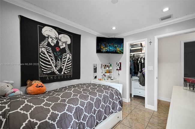 14103 Sw 55 Th St, Townhouse with 2 bedrooms, 1 bathrooms and null parking in Miami FL | Image 16