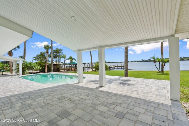 9670 Riverview Dr, House other with 4 bedrooms, 3 bathrooms and null parking in Sebastian FL | Image 49