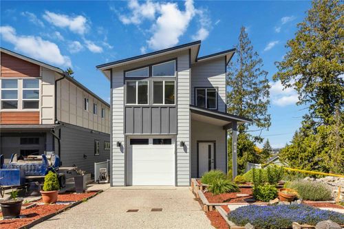 914 Peace Keeping Cres, Langford, BC, V9C2P4 | Card Image