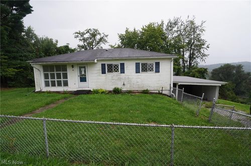 19 Hillcrest Drive, Martins Ferry, OH, 43935 | Card Image