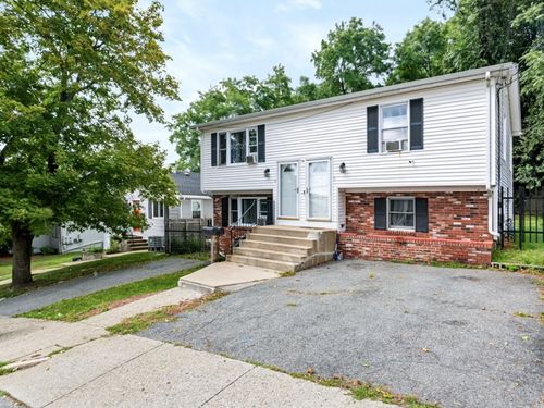 11 Hagan St, Providence, RI, 02904-1217 | Card Image