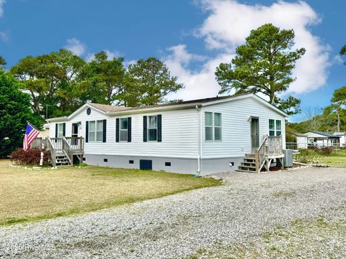 131 Edgewater Dr, Grandy, NC, 27939-9628 | Card Image