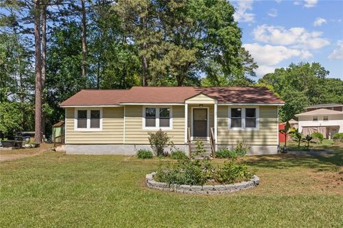 1069 Merritt Rd, Marietta, GA, 30062-3242 | Card Image
