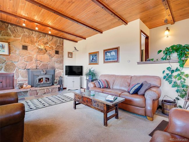 Great Room, New Carpet | Image 12