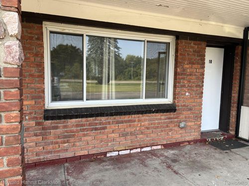 10-16200 Dixie Hwy, Davisburg, MI, 48350-1059 | Card Image