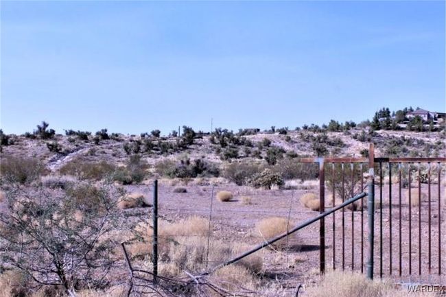 Yard | Image 6