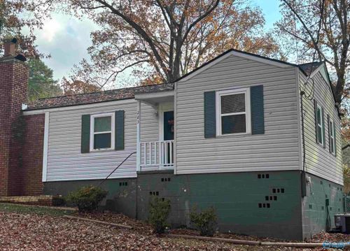 223 Walker Dr, Attalla, AL, 35954-1909 | Card Image