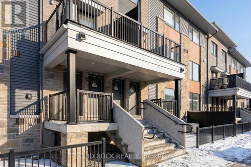 20-401 Glenroy Gilbert Drive, Ottawa, ON, K2J5W2 | Card Image