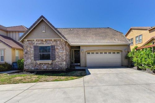 3557 Rainsong Circle, Rancho Cordova, CA, 95670 | Card Image