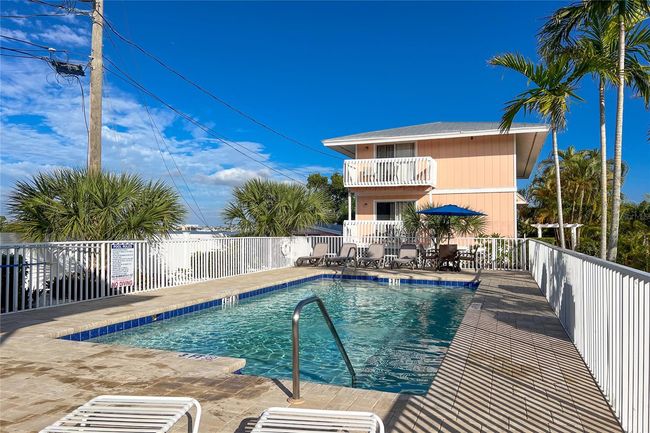 UNIT-2B - 2375 N Beach Rd, Condo with 2 bedrooms, 1 bathrooms and null parking in Englewood FL | Image 32