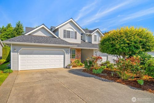 a-2237 James Cir, Lynden, WA, 98264-8528 | Card Image