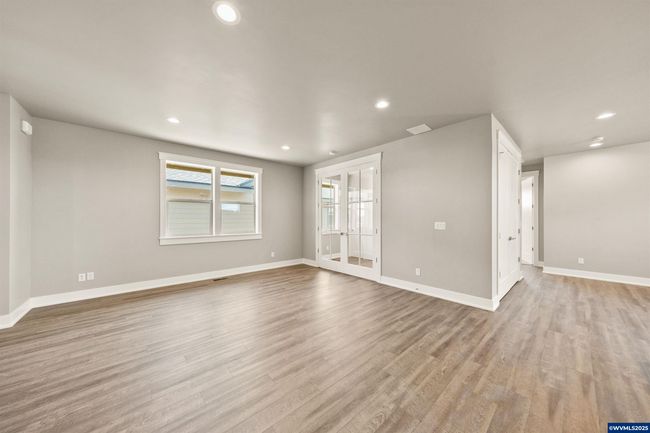 2522 Nw Redwood Cir, House other with 1 bedrooms, 2 bathrooms and null parking in Redmond OR | Image 11