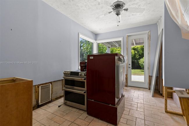 163 Barbados Ave, House other with 4 bedrooms, 2 bathrooms and null parking in Tampa FL | Image 10