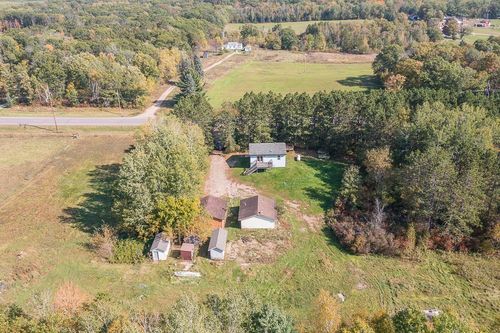 9189 County Road 8, Brainerd, MN, 56401-4847 | Card Image