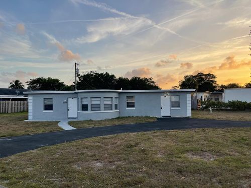 2776 Seminole Rd, Palm Springs, FL, 33406-6644 | Card Image