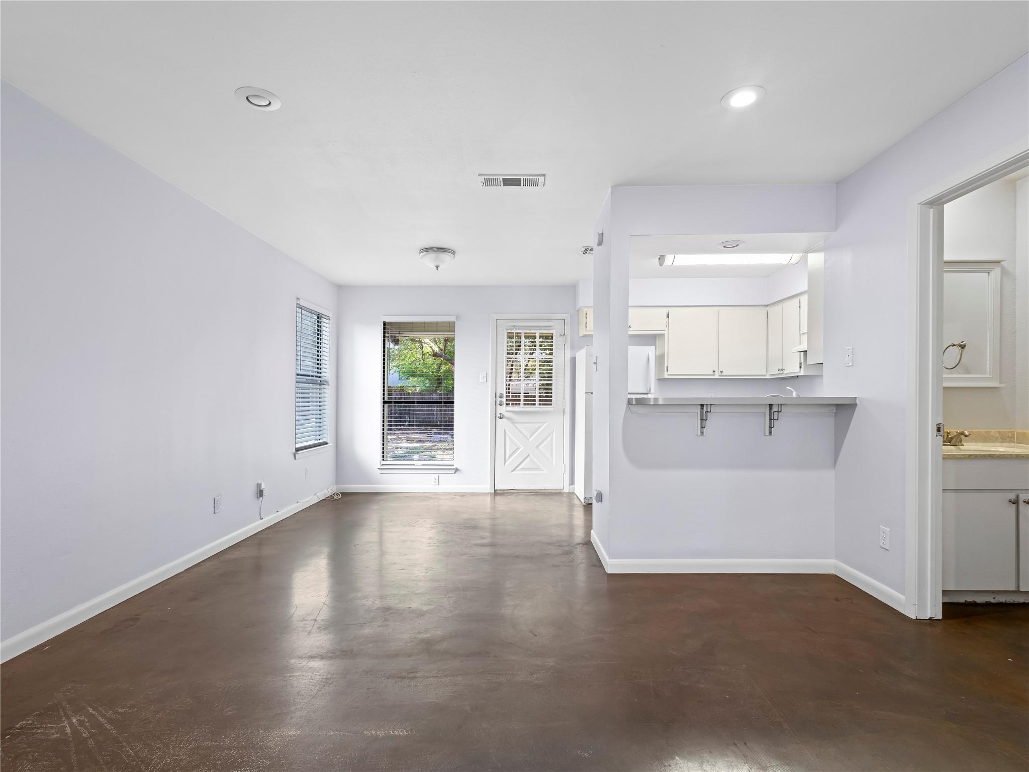 Residential Lease in Austin 5