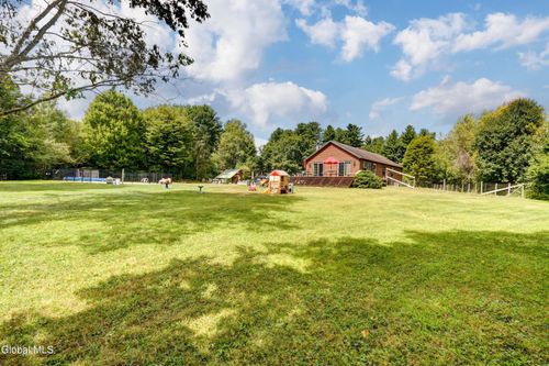 134 Rebisz Rd, Broadalbin, NY, 12025-1893 | Card Image