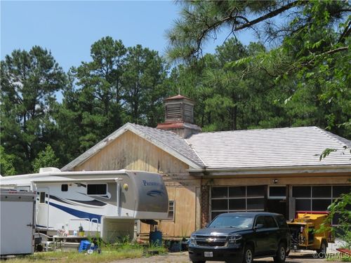 6104 Plane Dr, North Dinwiddie, VA, 23803-6960 | Card Image