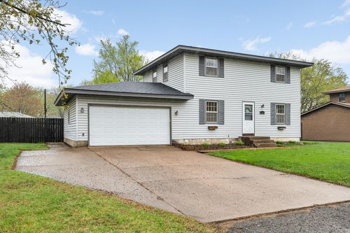 313 107th Ave Ne, Blaine, MN, 55434-1604 | Card Image