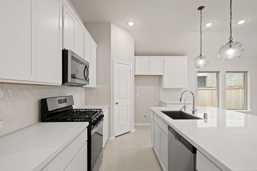 42544 Edmund Rucker Ln, Magnolia, TX, 77354-8103 | Card Image