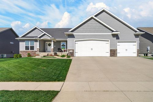 1107 Rocky Ridge Road, Cedar Falls, IA, 50613 | Card Image